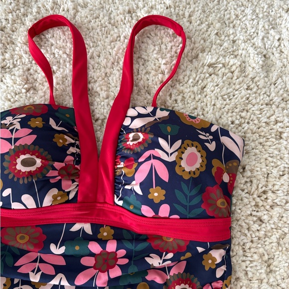 NWOT Boden Swim Tankini Floral Top Size 8 - Picture 3 of 8
